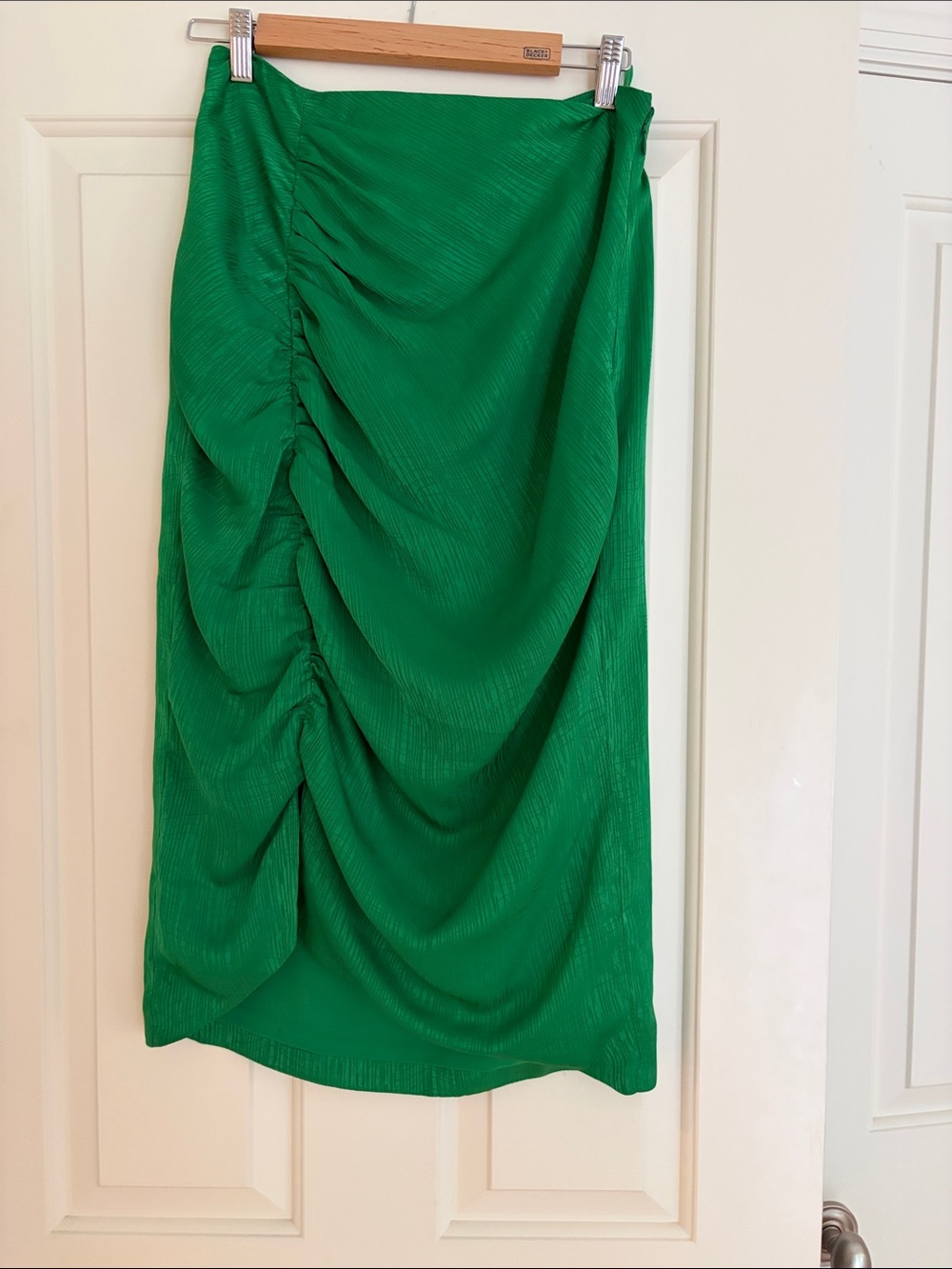 House of Harlow 1960 Green Ruched Midi Skirt
